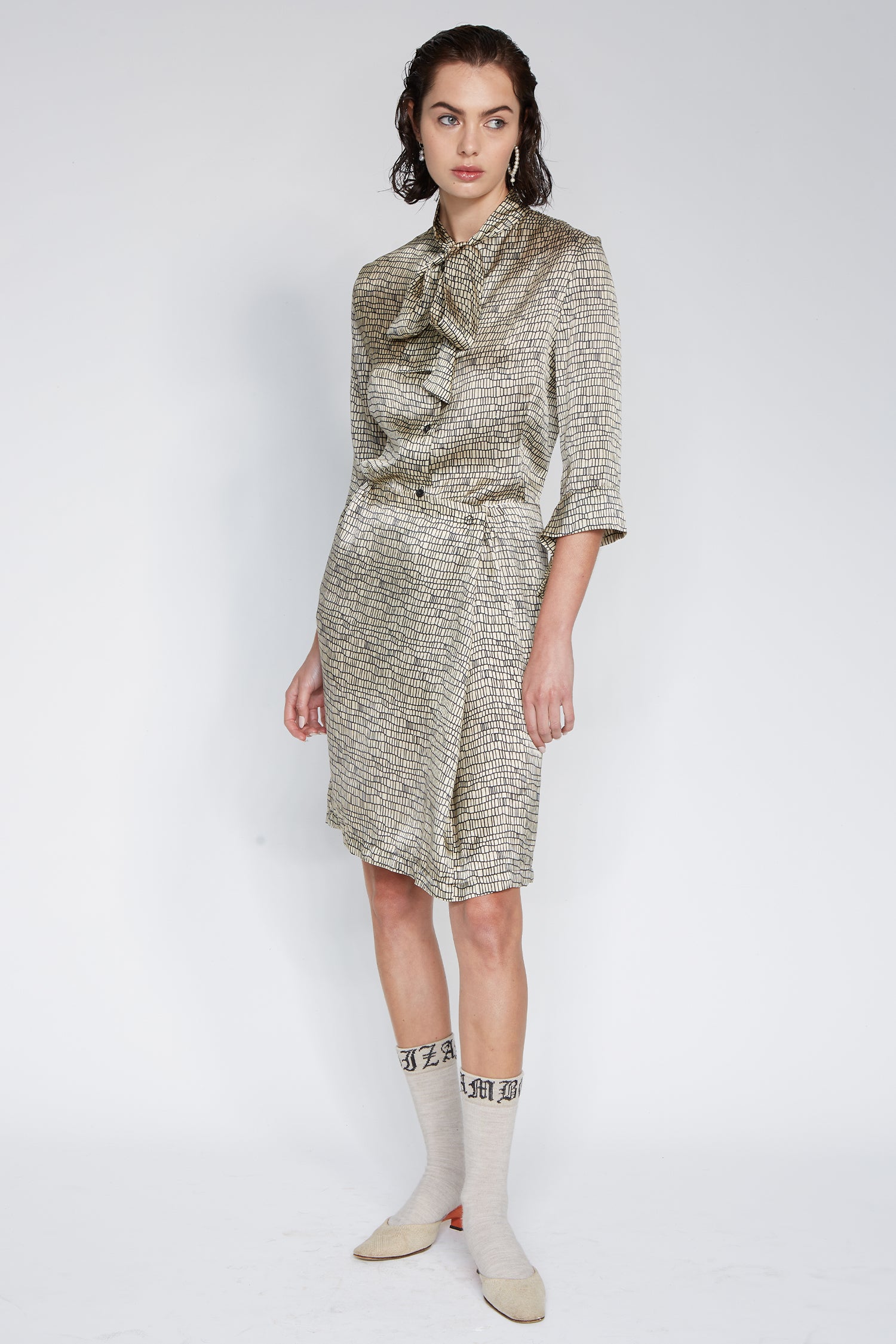 TWIGGY IN STRING, S23