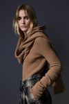 HOODED SCARF IN CAMEL, W23