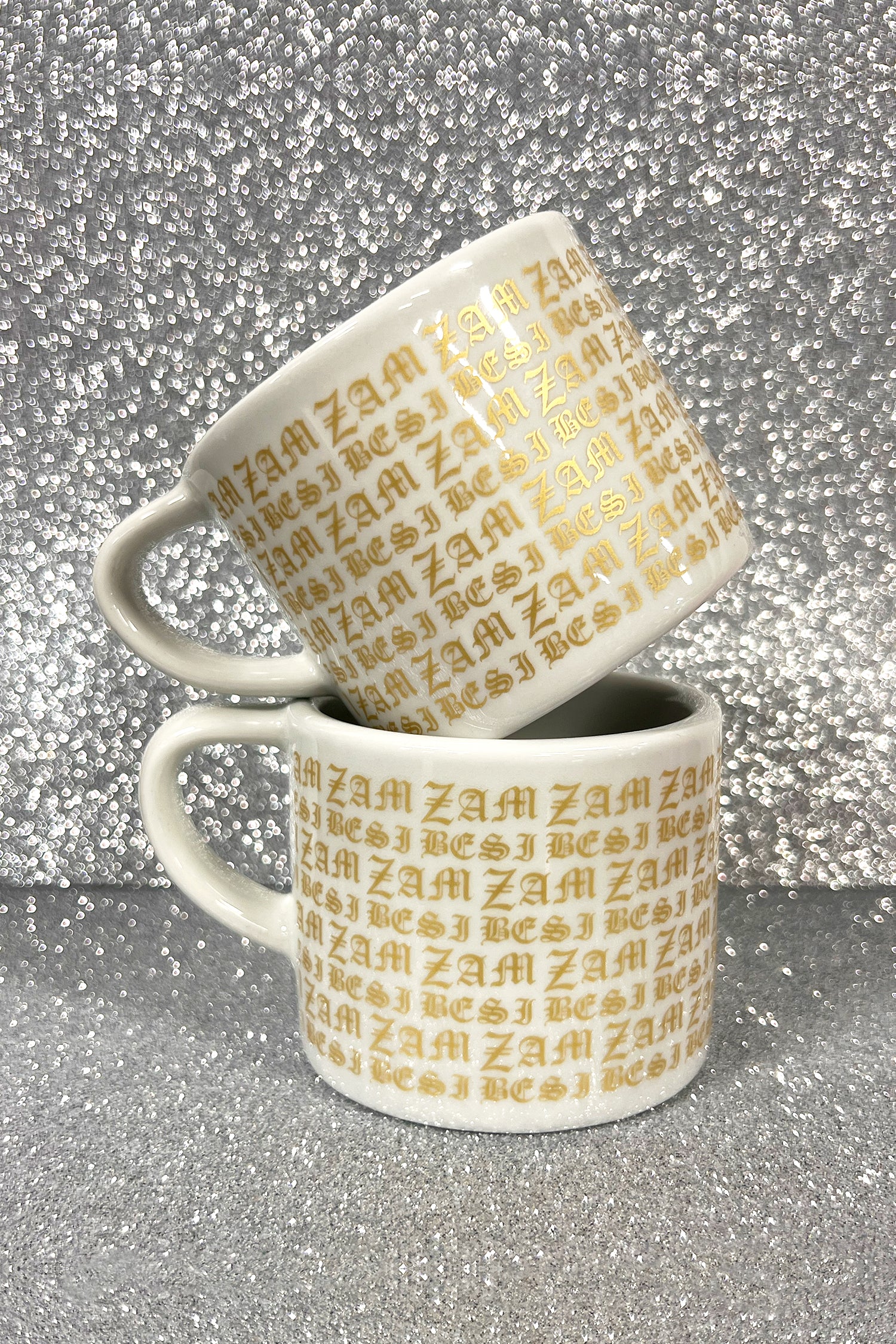 FLAT WHITE CUP SET IN WHITE/GOLD